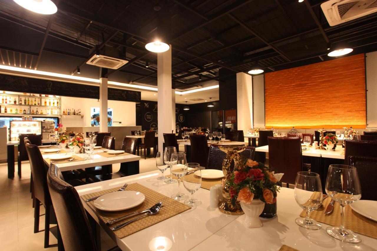 苏林海滩The Aristo By Holy Cow, 4-Br Loft, 150 M2, Pool View公寓式酒店 外观 照片